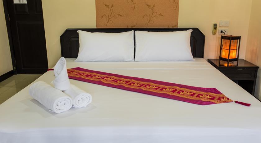 Ramaz Hotel Patong Exterior foto