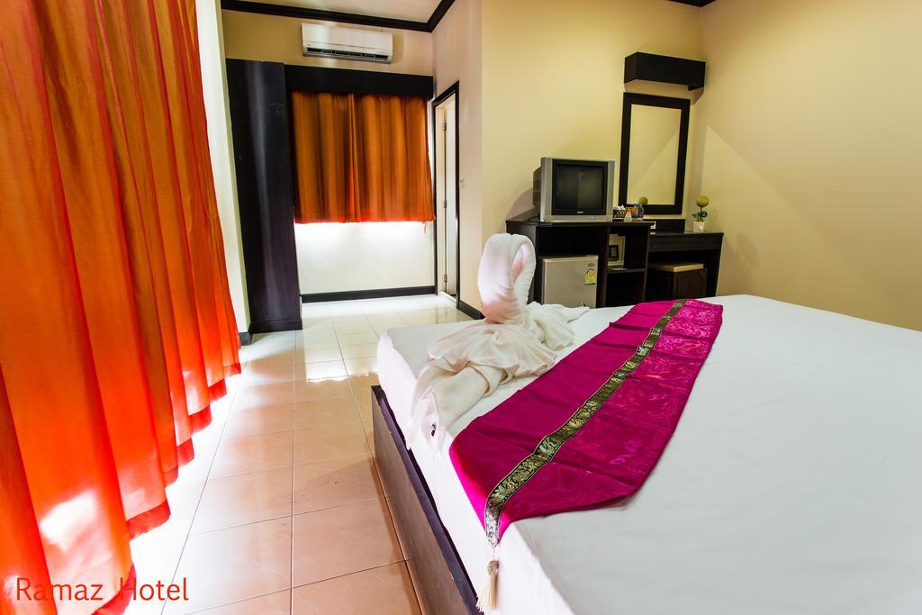 Ramaz Hotel Patong Exterior foto