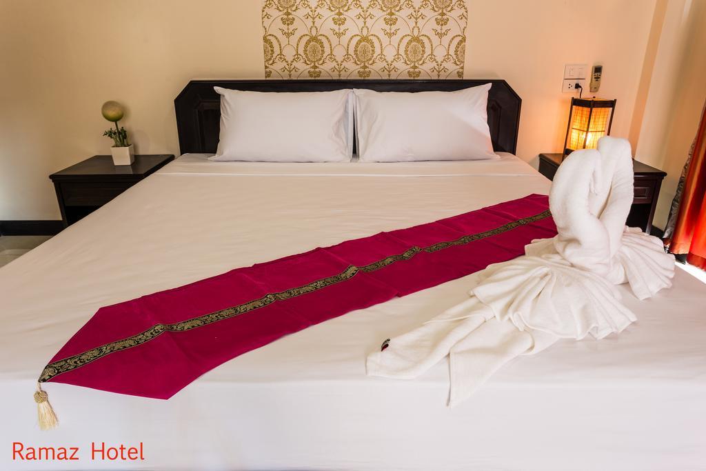 Ramaz Hotel Patong Exterior foto