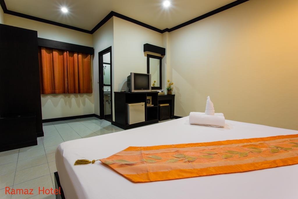 Ramaz Hotel Patong Exterior foto