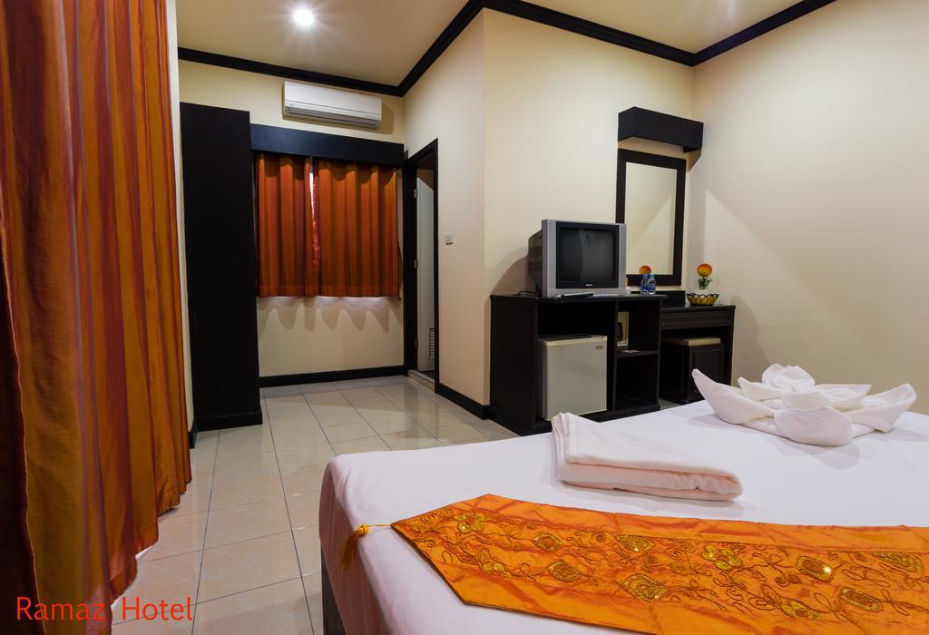 Ramaz Hotel Patong Exterior foto
