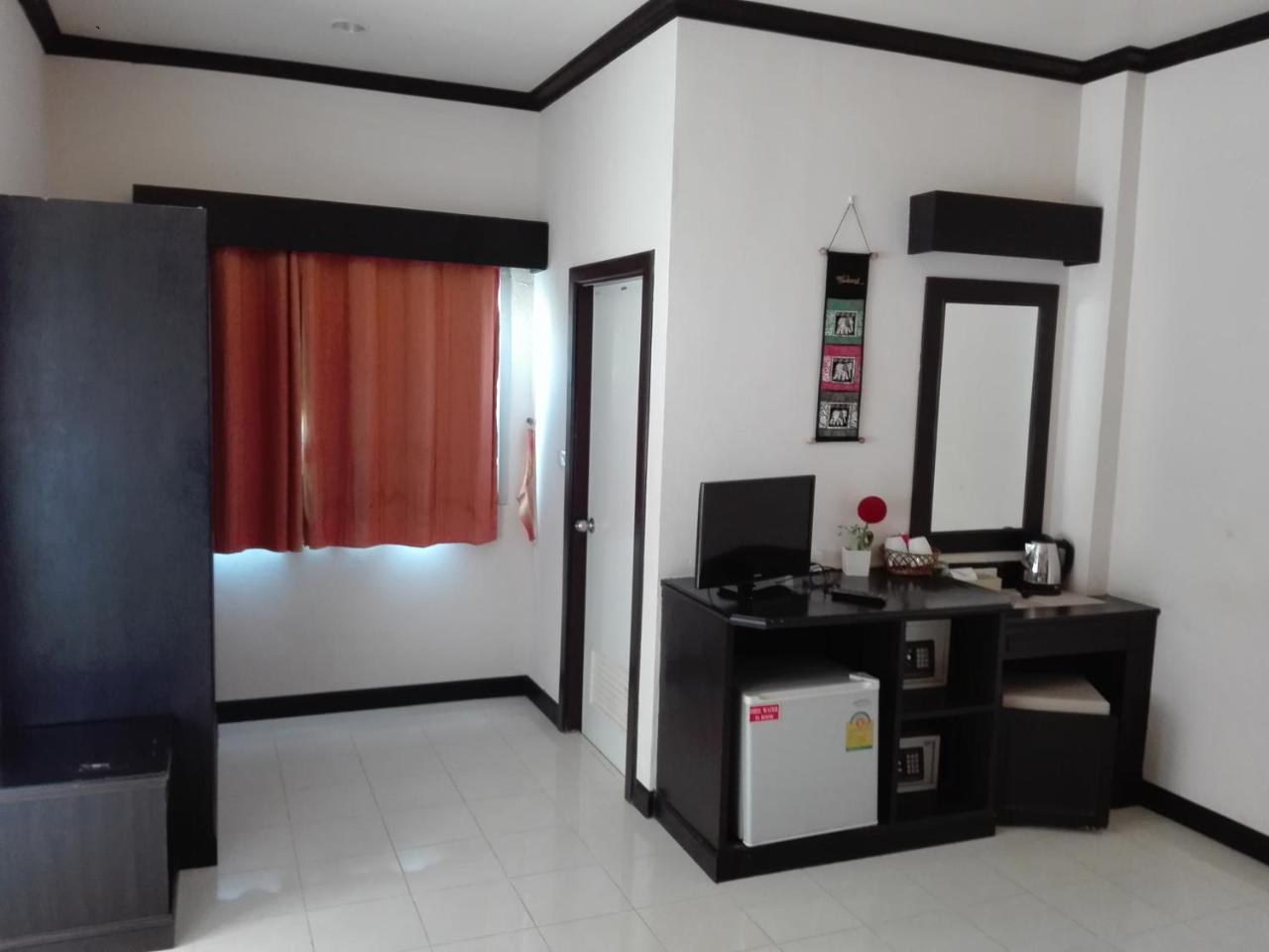 Ramaz Hotel Patong Exterior foto